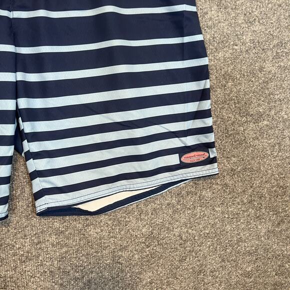 Vineyard Vines Swim Trunks Mens 40 Blue Striped Board Shorts Lightweight - Picture 3 of 9